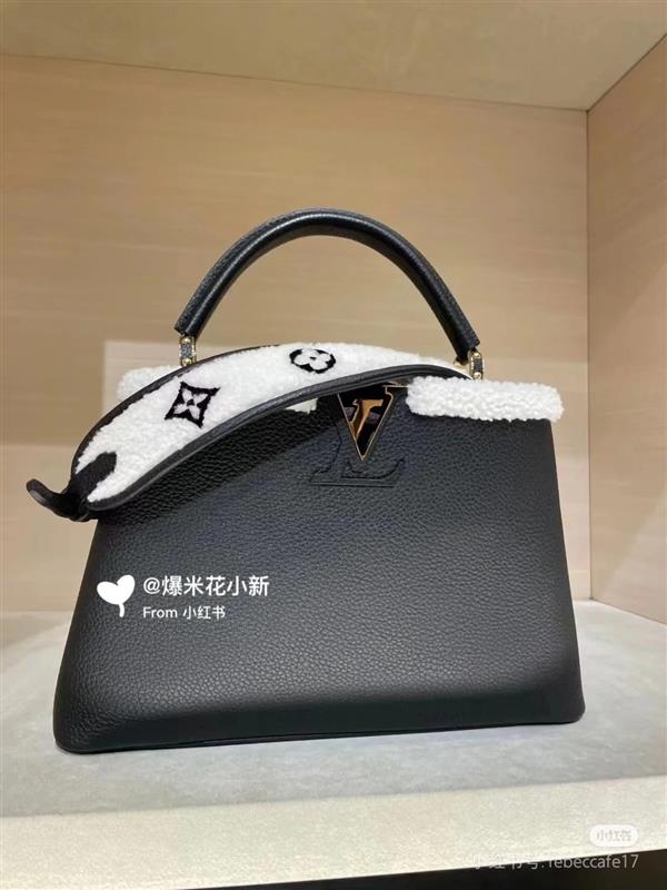 2026120164334587 590